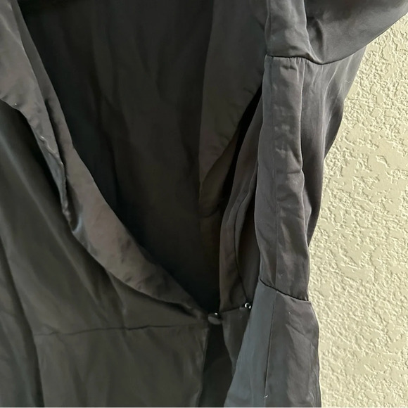 Good American wrap tux silky black collared blouse - Picture 8 of 13